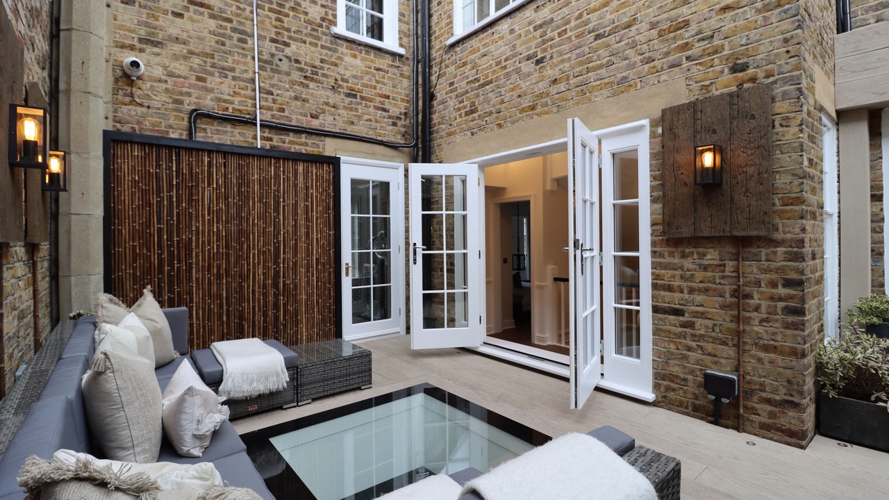 Photo of Patio Balcony in Chelsea