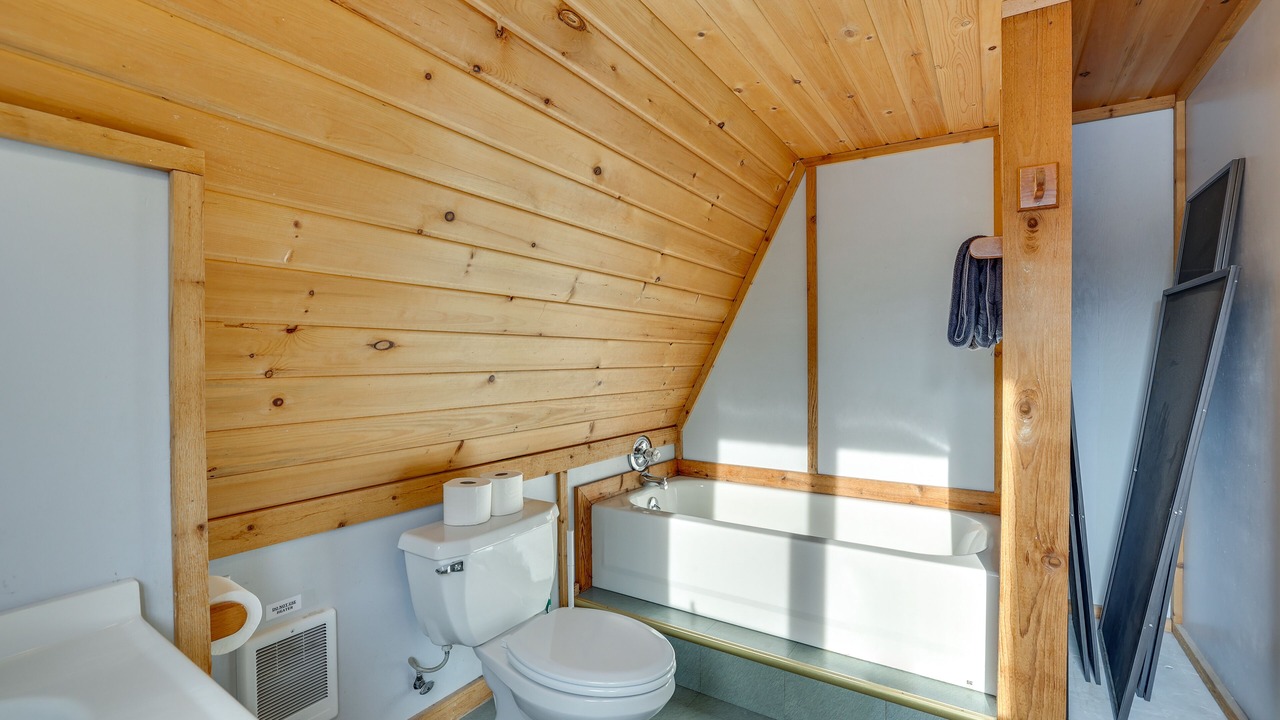 Photo of Bathroom in Tamarack Resort