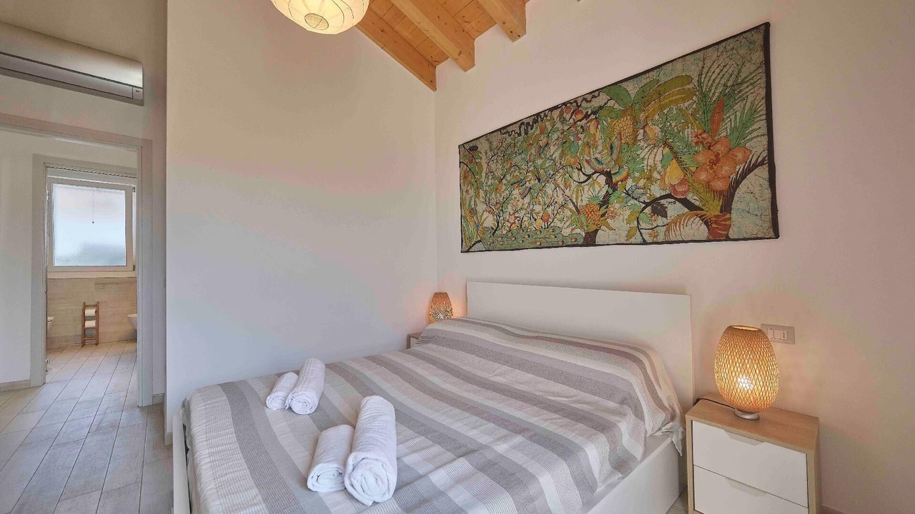 Photo of Bedroom in Calmasino