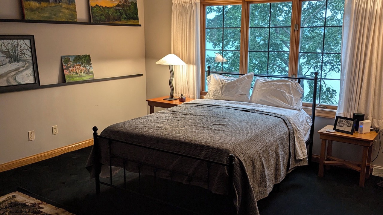 Photo of Bedroom in Oconomowoc