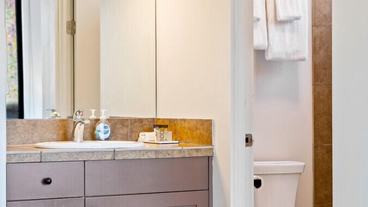 Photo of Bathroom in Kayenta