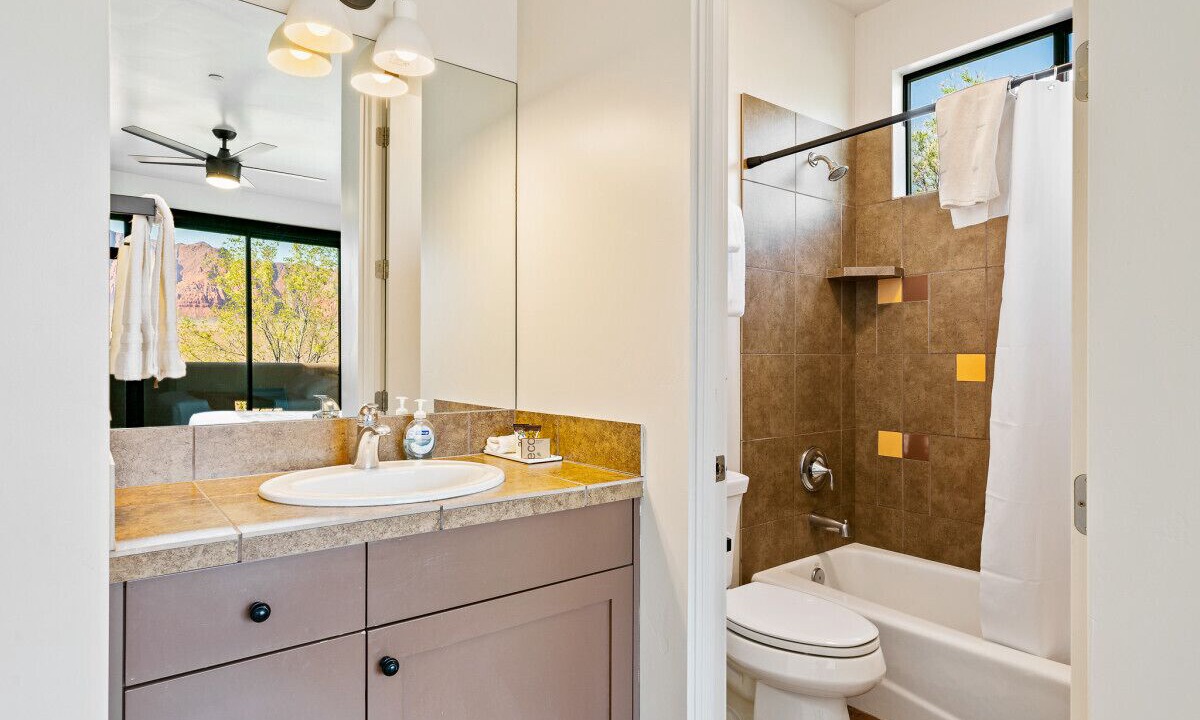 Photo of Bathroom in Kayenta