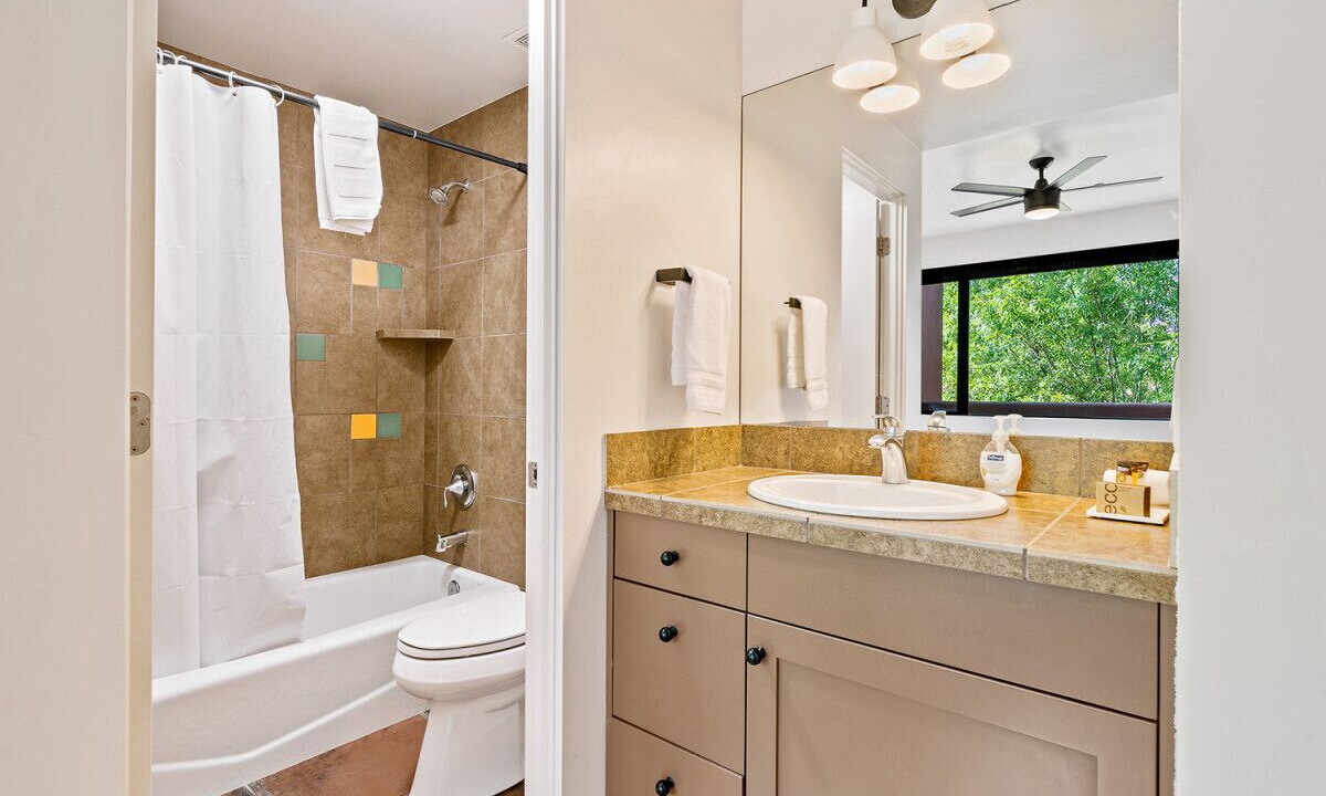 Photo of Bathroom in Kayenta