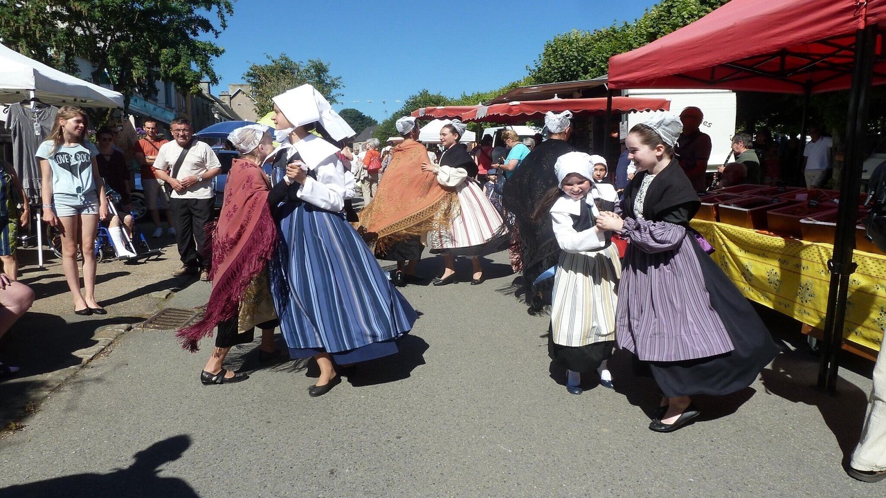 Photo of Others in Guerlesquin