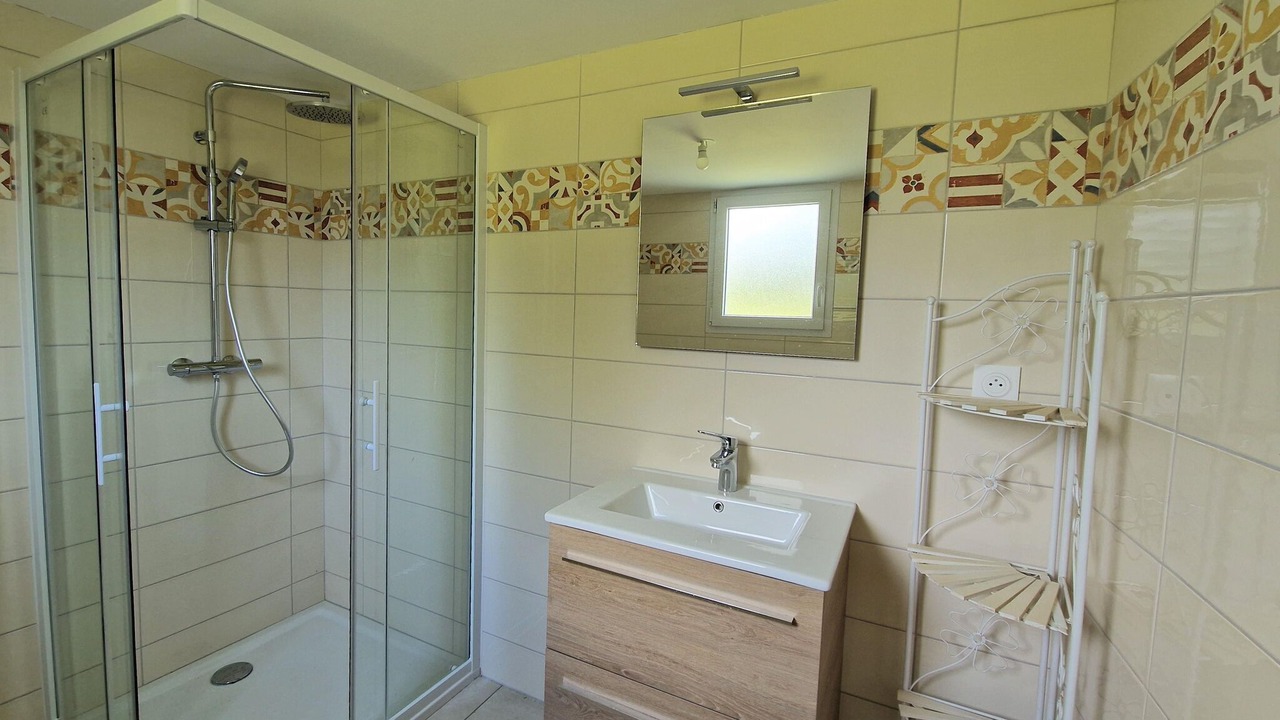 Photo of Bathroom in Guerlesquin