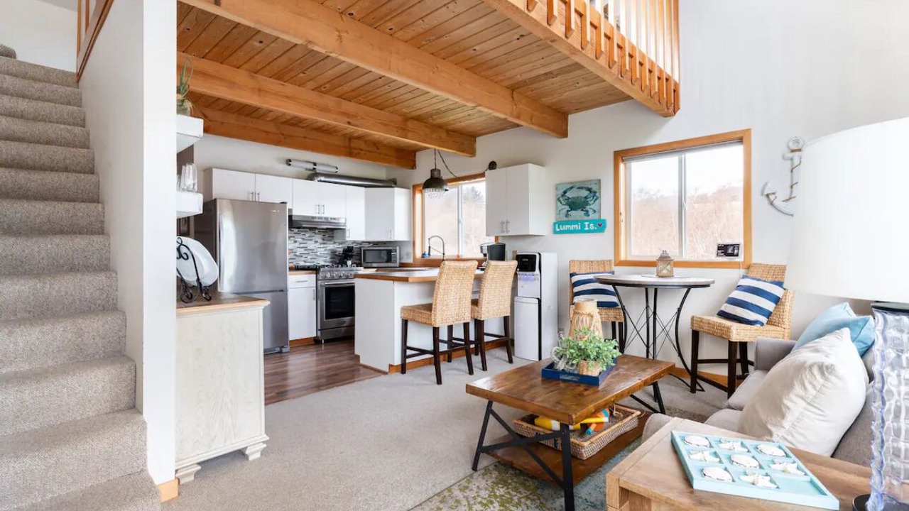 Photo of Livingroom in Lummi Island