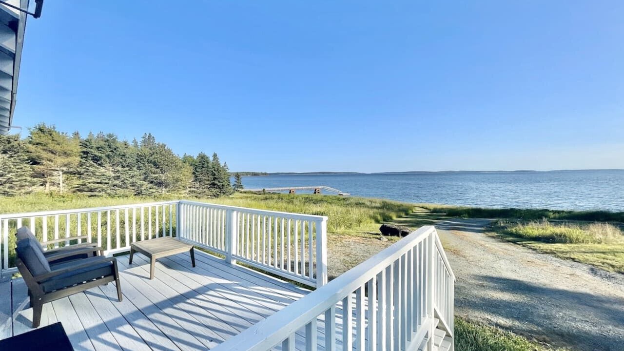 Photo of Patio Balcony in Bernard