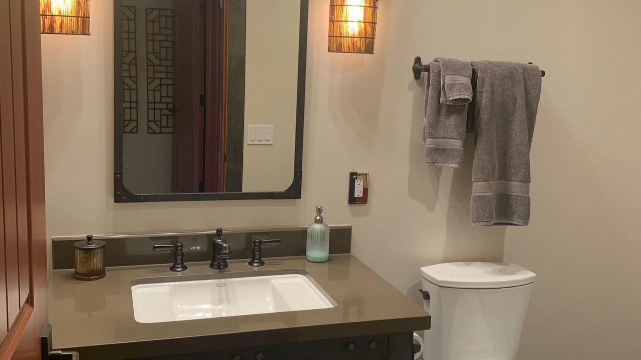 Photo of Bathroom in Los Alamos