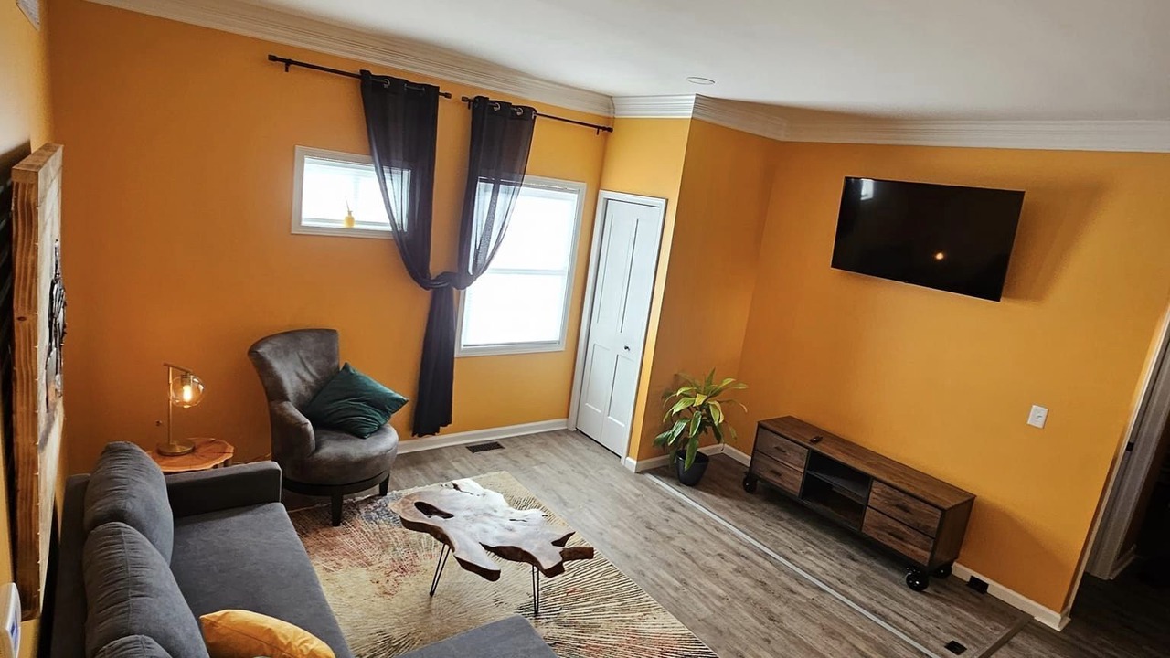 Photo of Livingroom in Holly