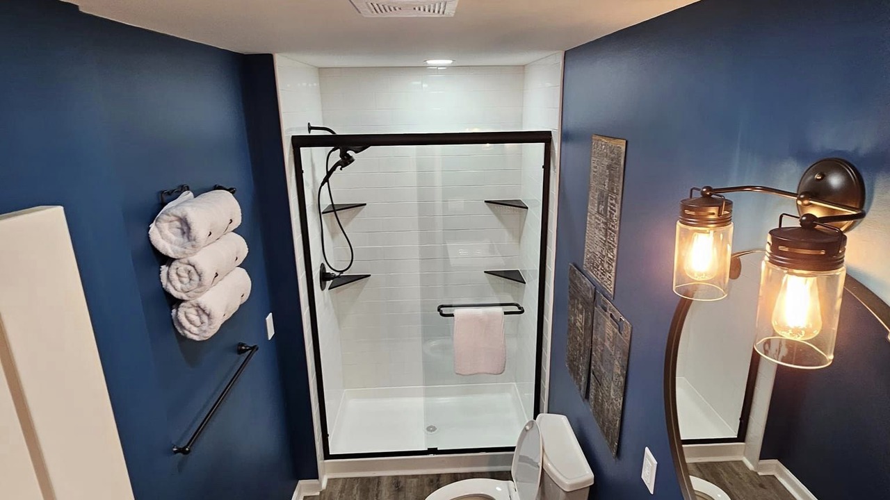 Photo of Bathroom in Holly