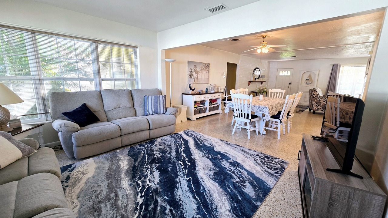 Photo of Livingroom in Alta Vista