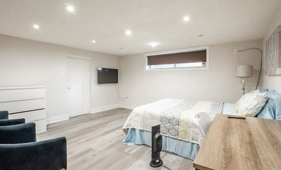 Photo of Bedroom in Mineola