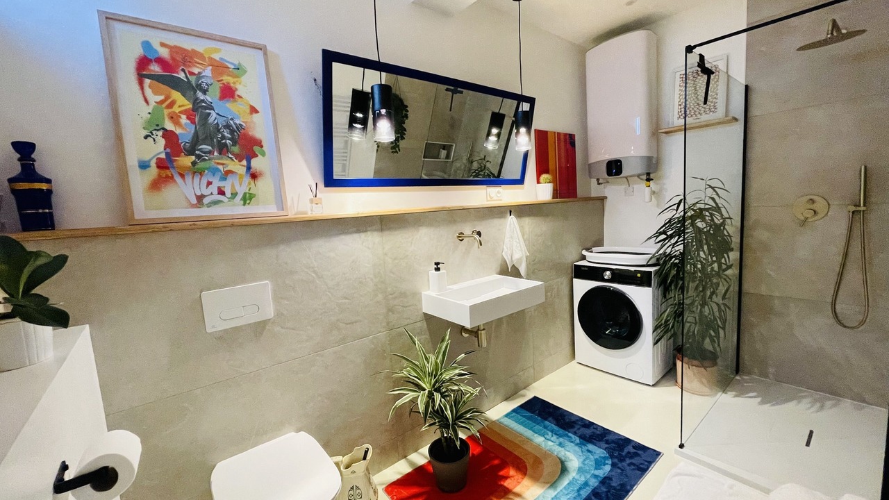 Photo of Bathroom in Quartier de France