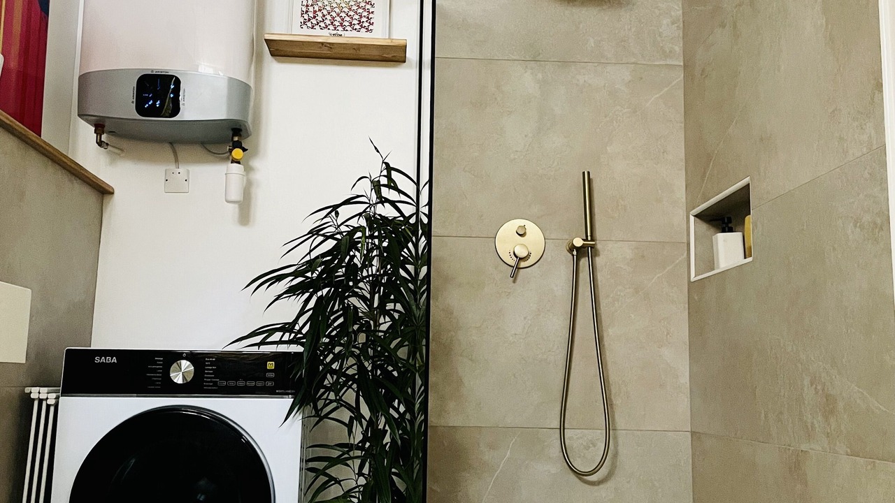 Photo of Bathroom in Quartier de France