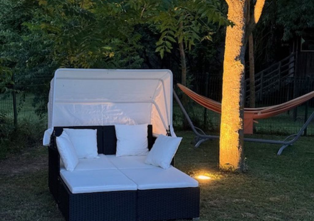 Photo of Outdoor in Issel