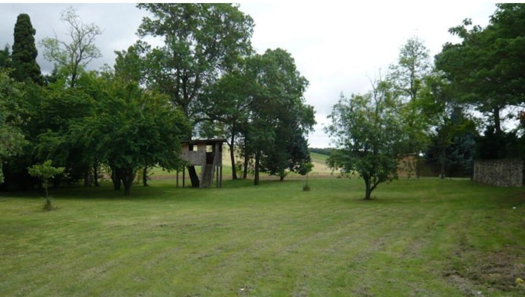 Photo of Outdoor in Issel