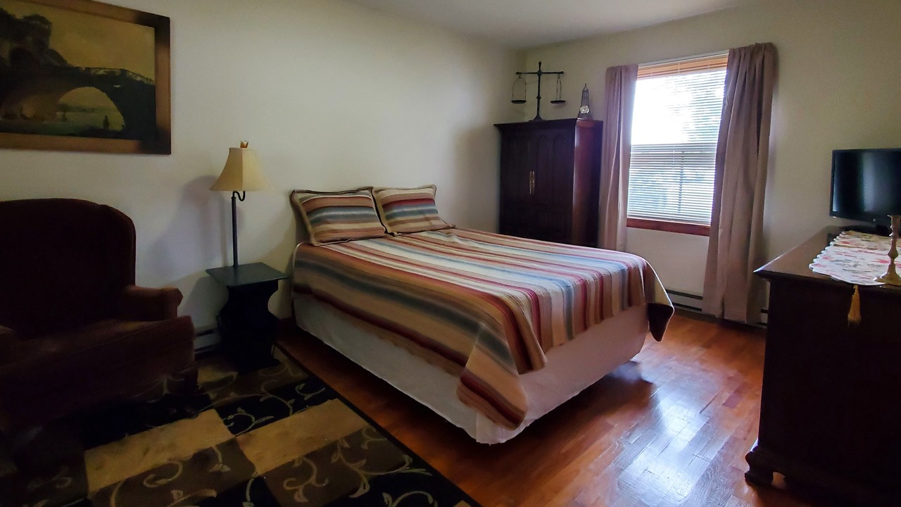 Photo of Bedroom in Crainville