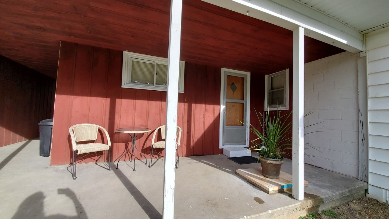 Photo of Patio Balcony in Crainville
