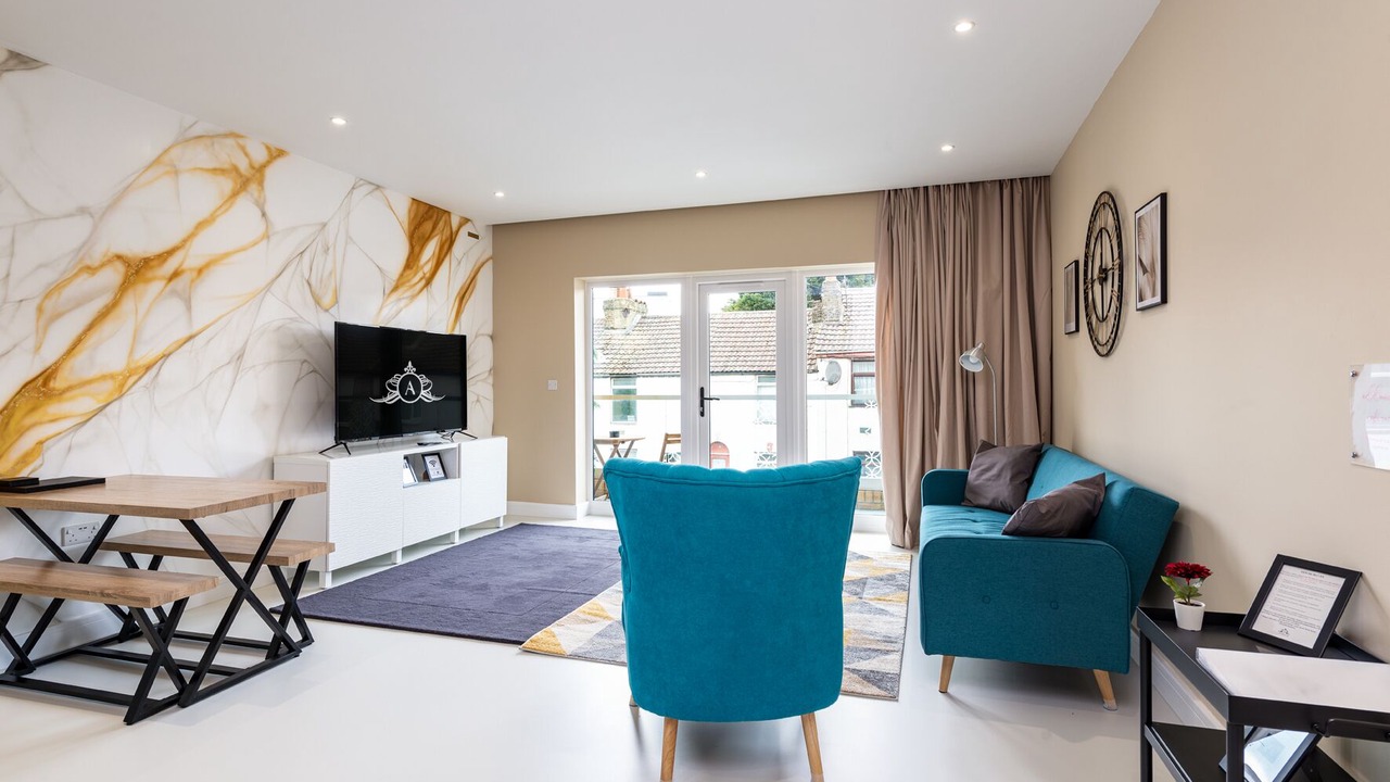 Photo of Livingroom in Gillingham