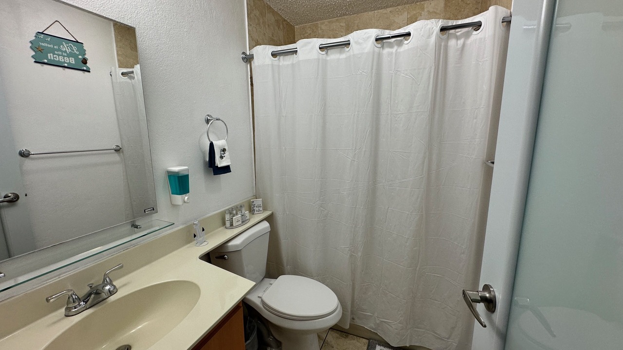 Photo of Bathroom in Pole Ojea