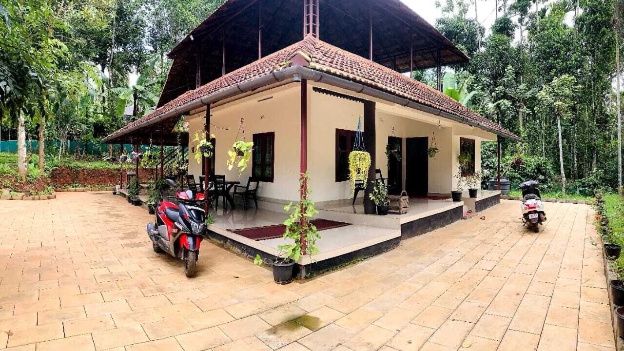 Photo of Outdoor in Kalloor