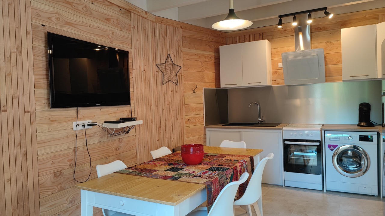 Photo of Kitchen in Breau-et-Salagosse