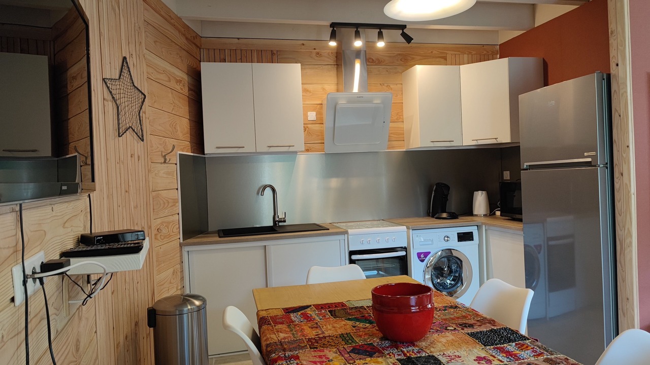 Photo of Kitchen in Breau-et-Salagosse