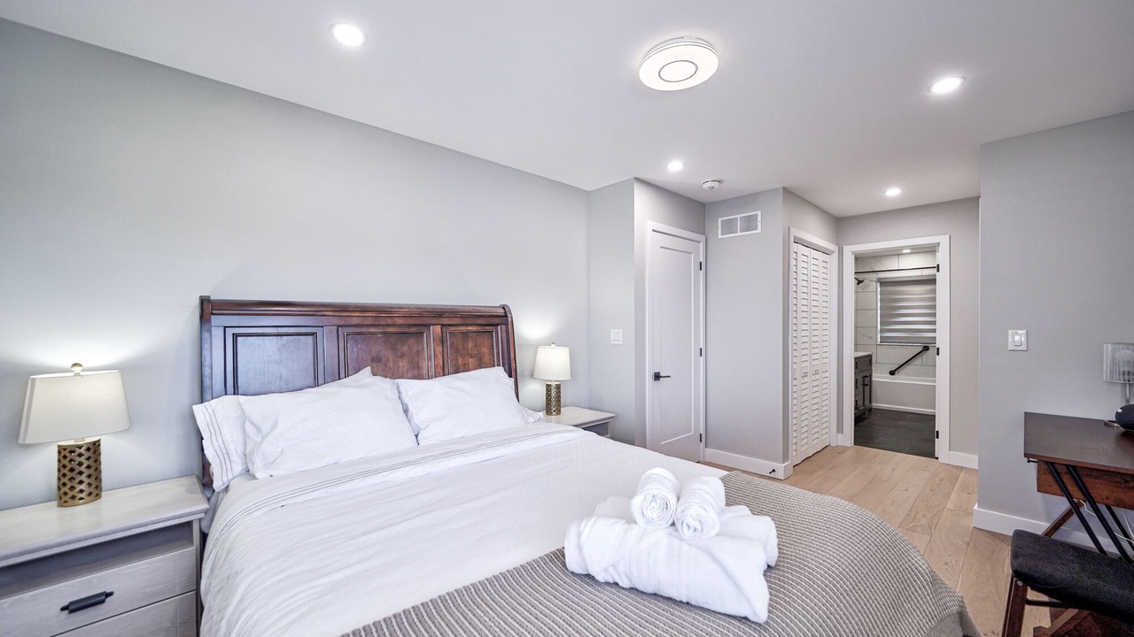 Photo of Bedroom in Fort Erie