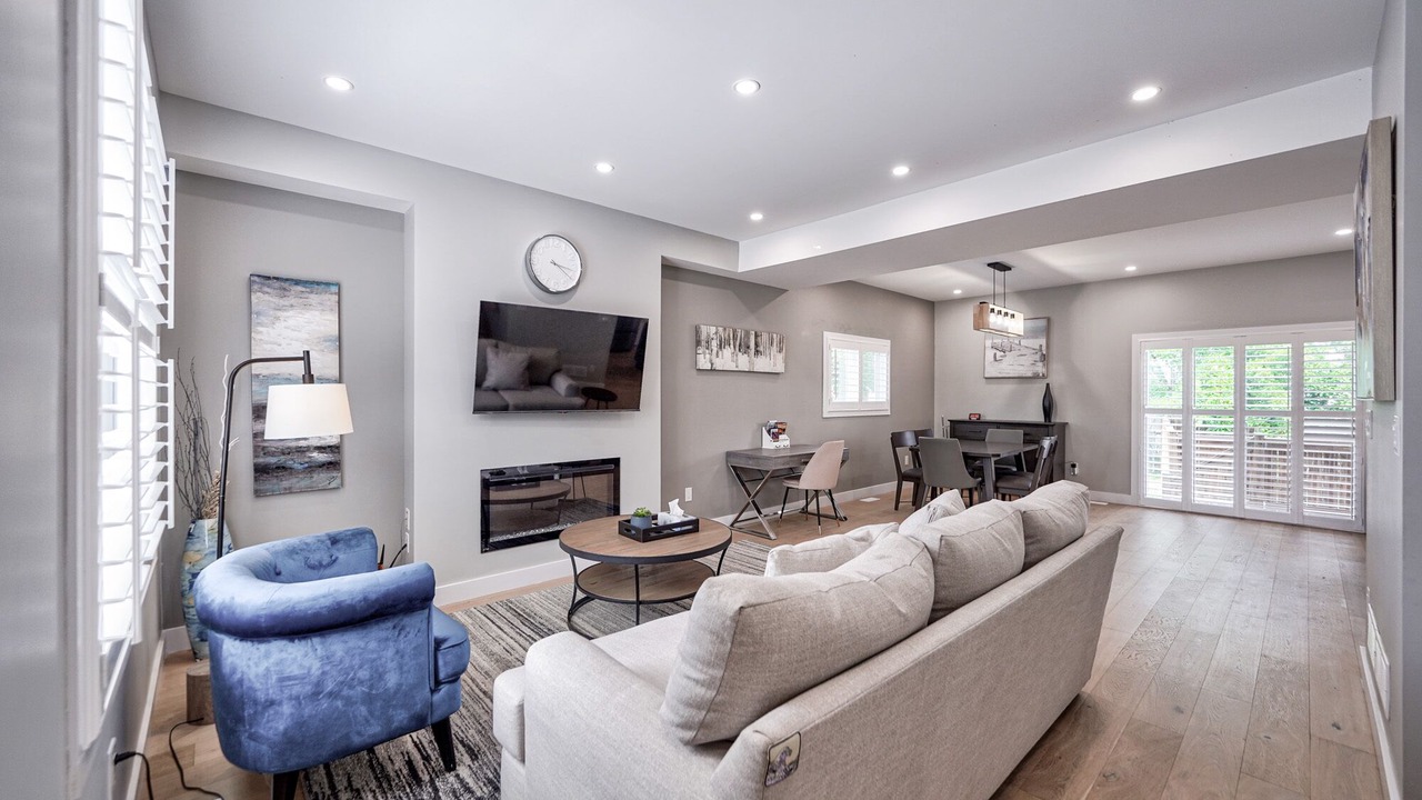 Photo of Livingroom in Fort Erie