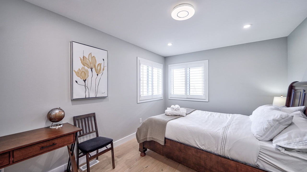Photo of Bedroom in Fort Erie