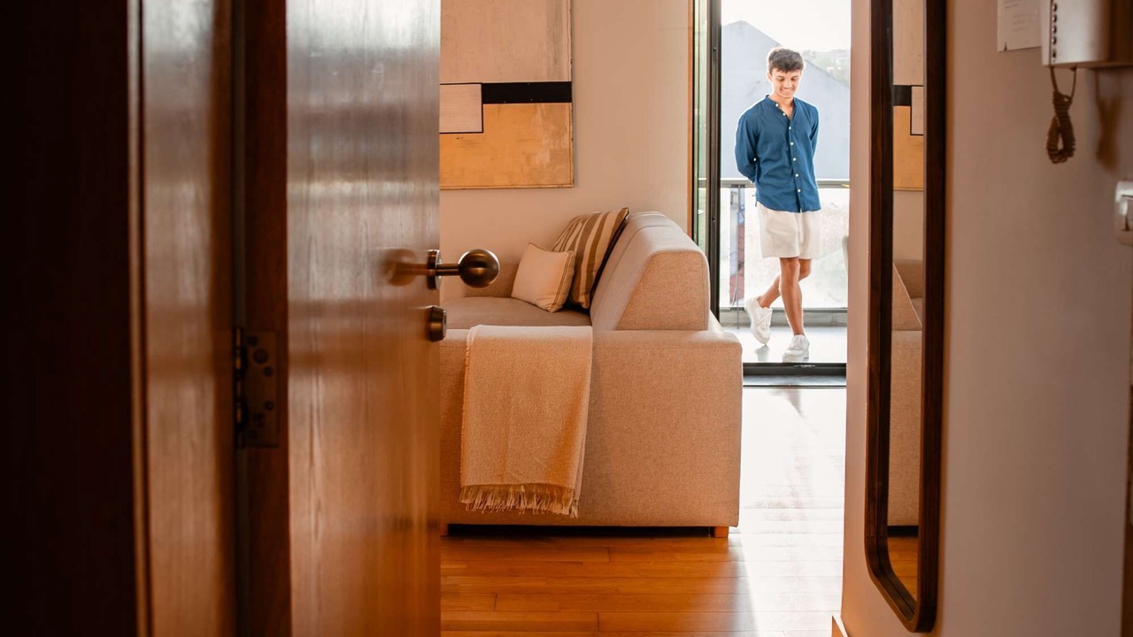 Photo of Bedroom in Linda-a-Velha