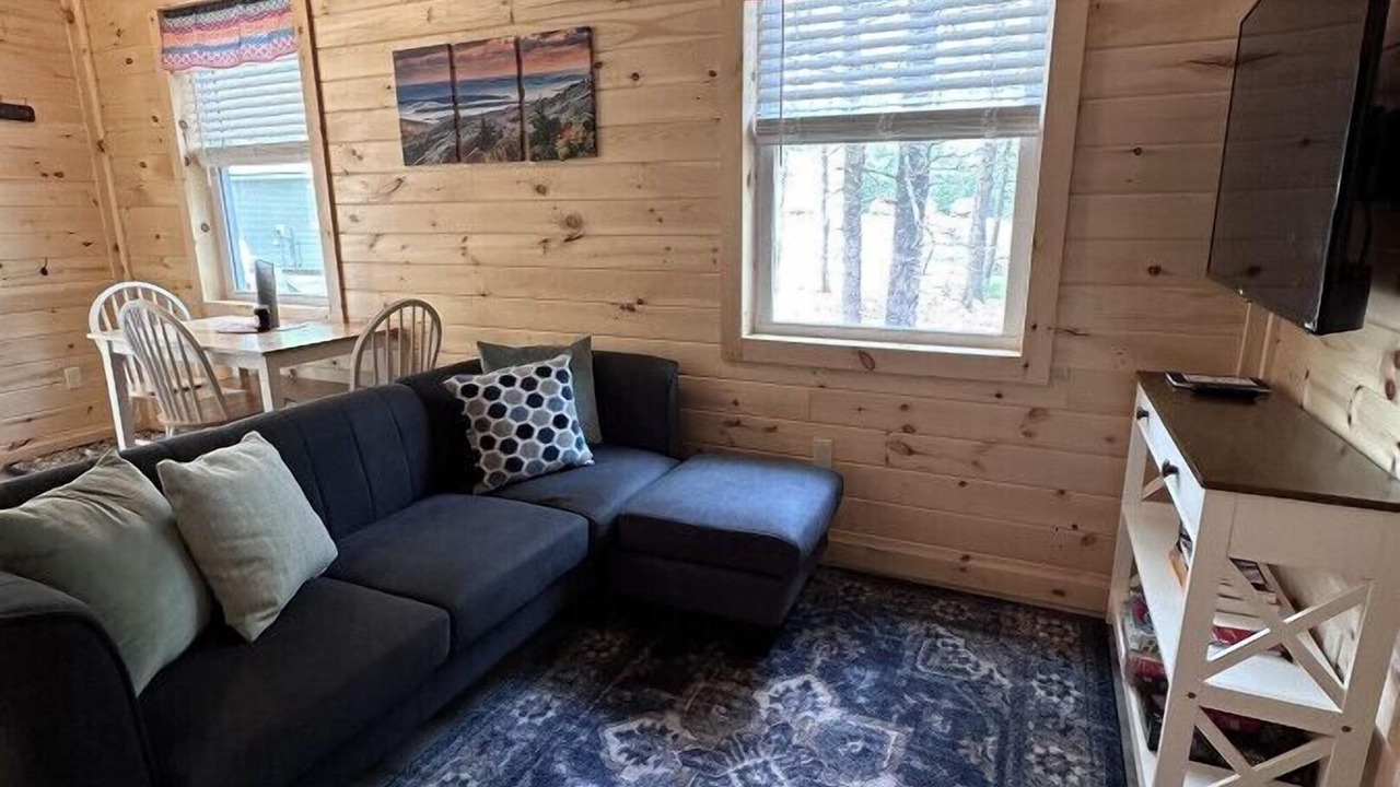 Photo of Livingroom in Town Hill