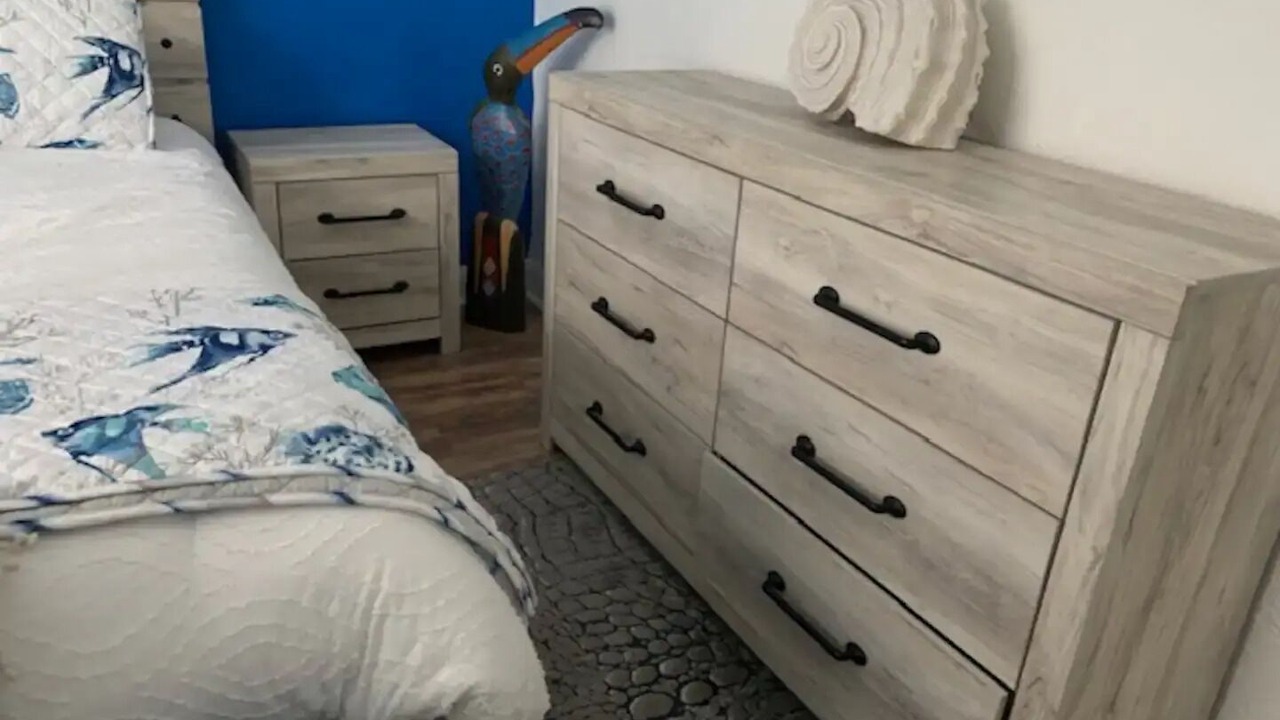 Photo of Bedroom in Arlington Park