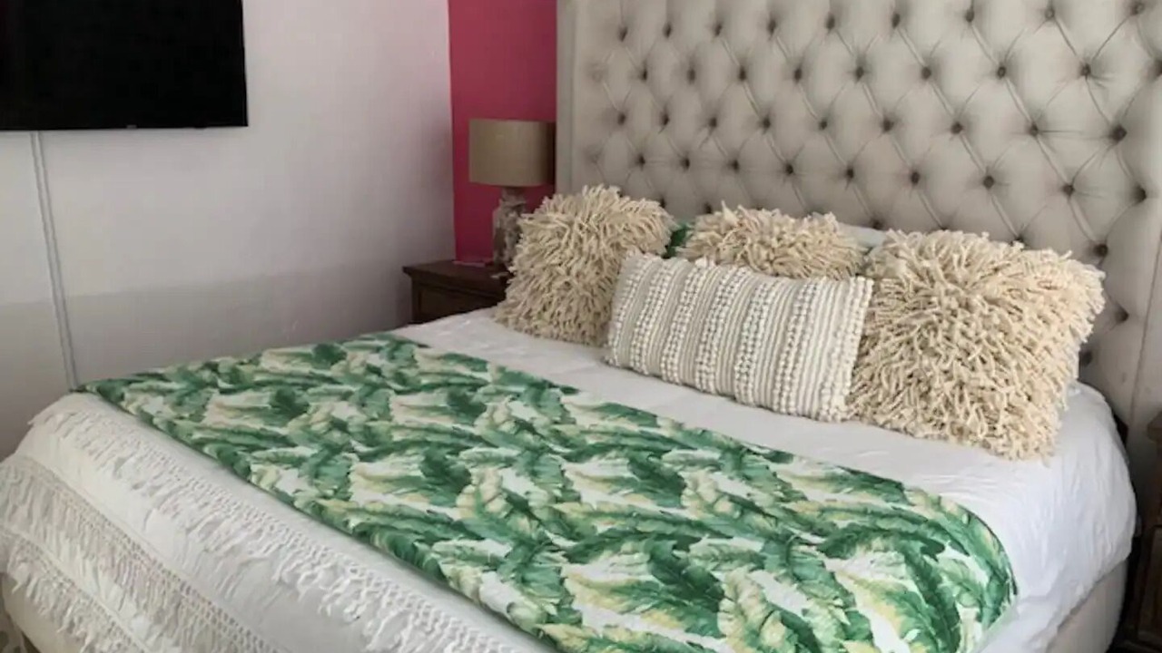 Photo of Bedroom in Arlington Park