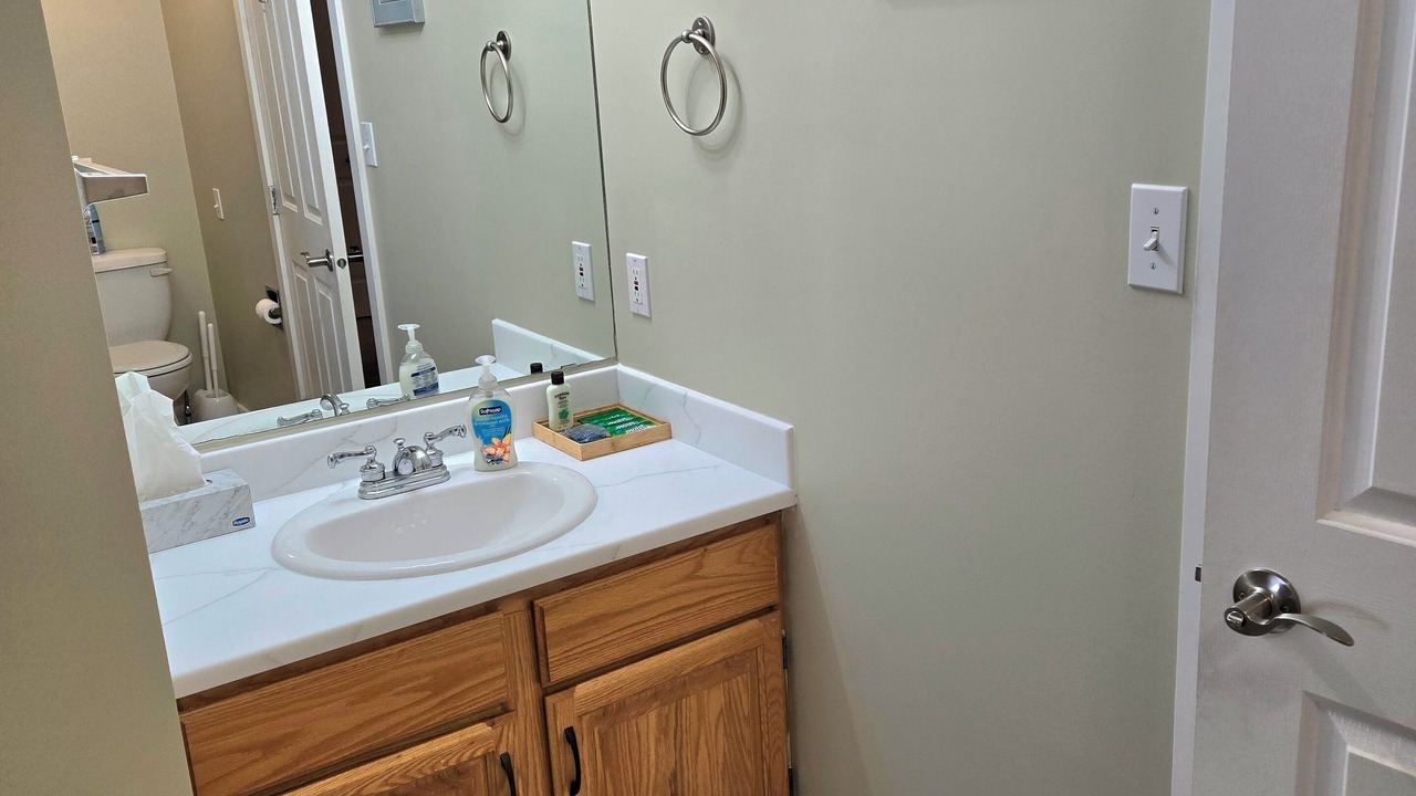 Photo of Bathroom in Okanagan-Similkameen