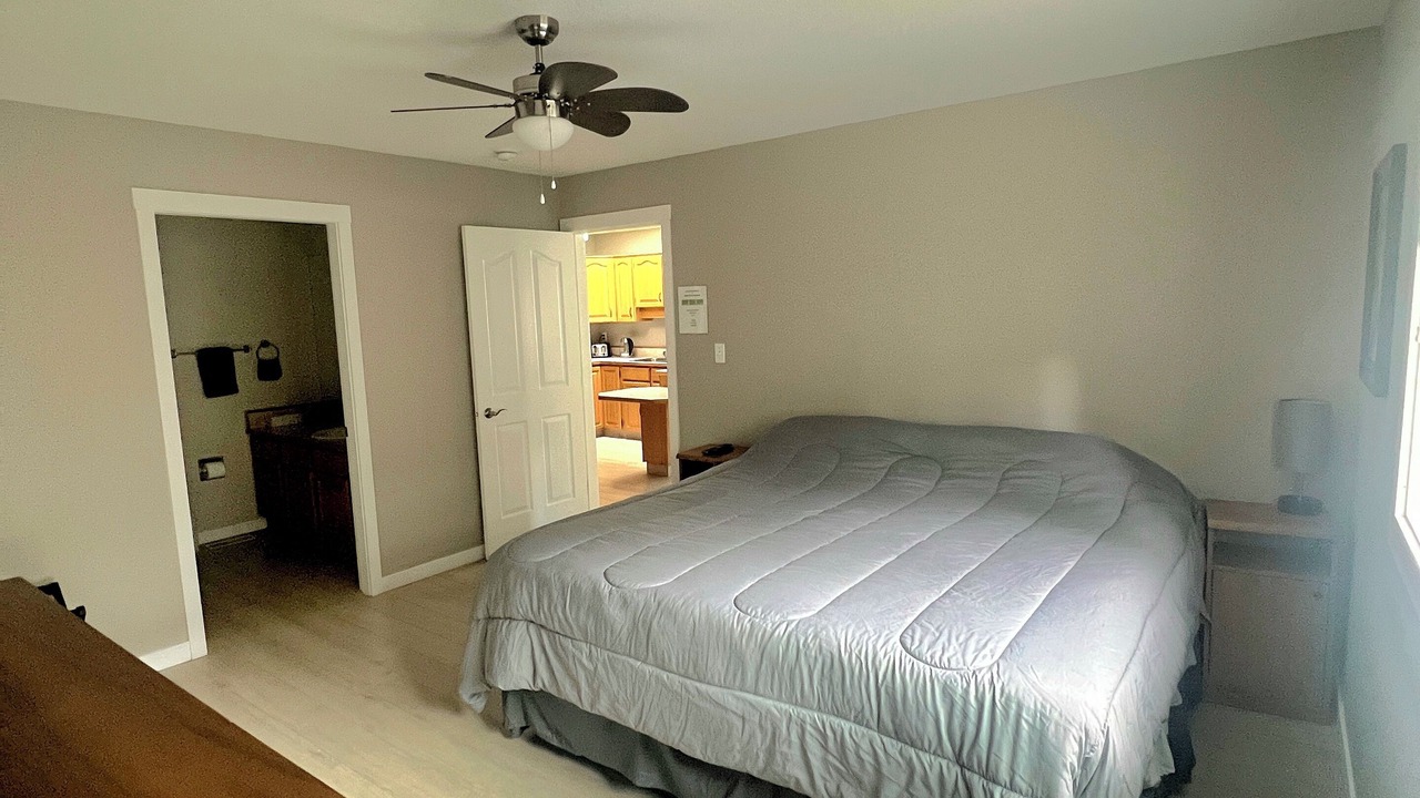 Photo of Bedroom in Okanagan-Similkameen
