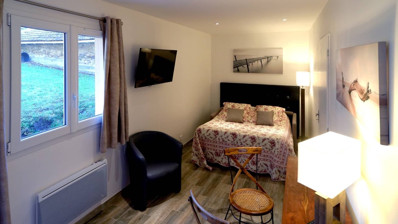 Photo of Bedroom in Fontiers-Cabardes