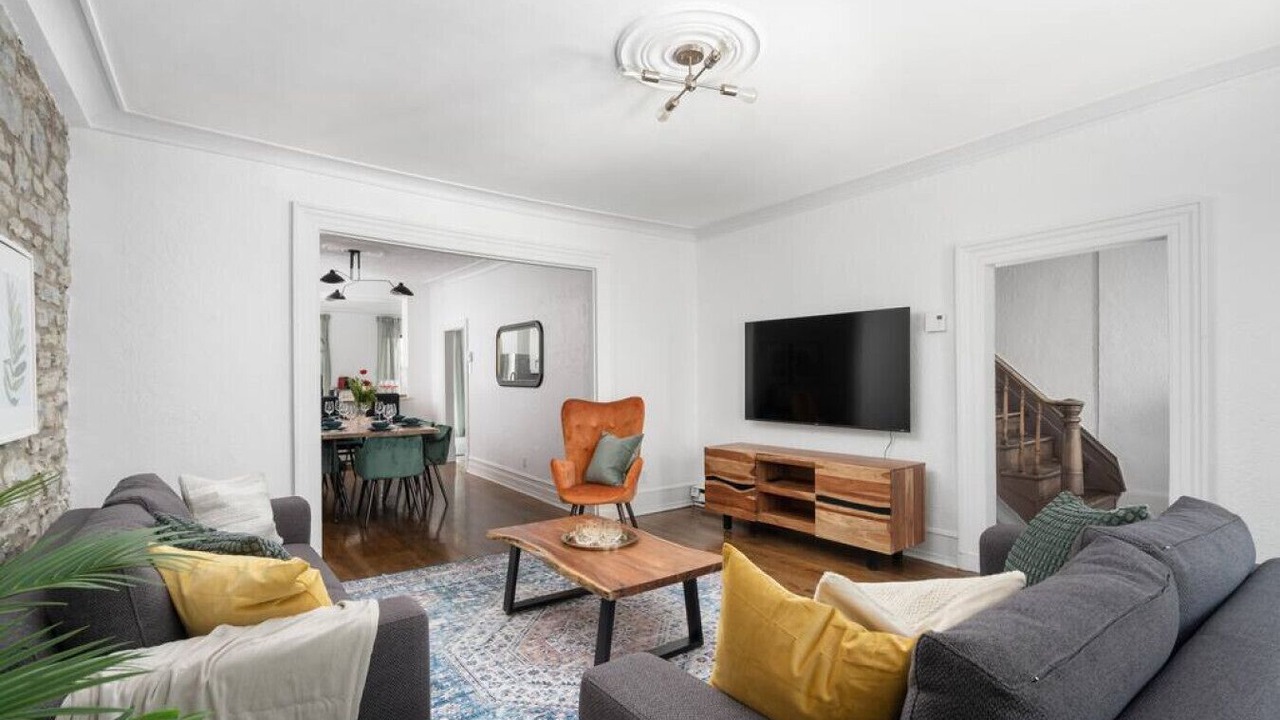 Photo of Livingroom in Ville-Marie