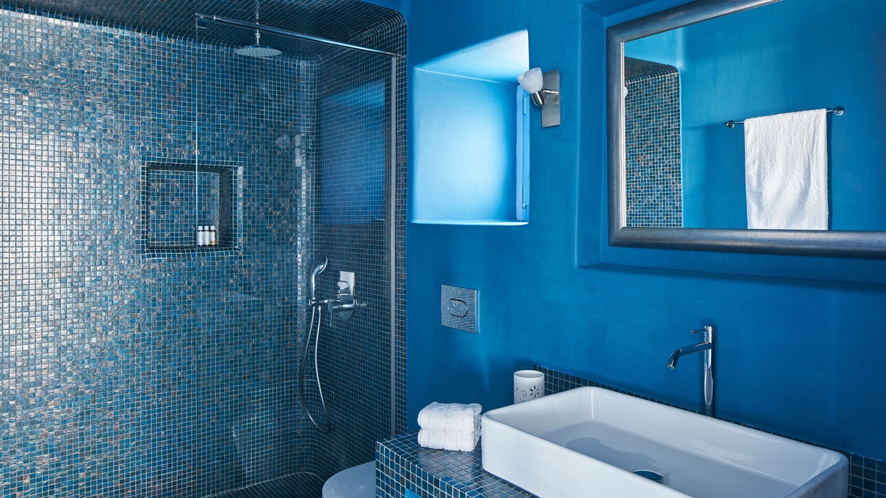 Photo of Bathroom in Kamari
