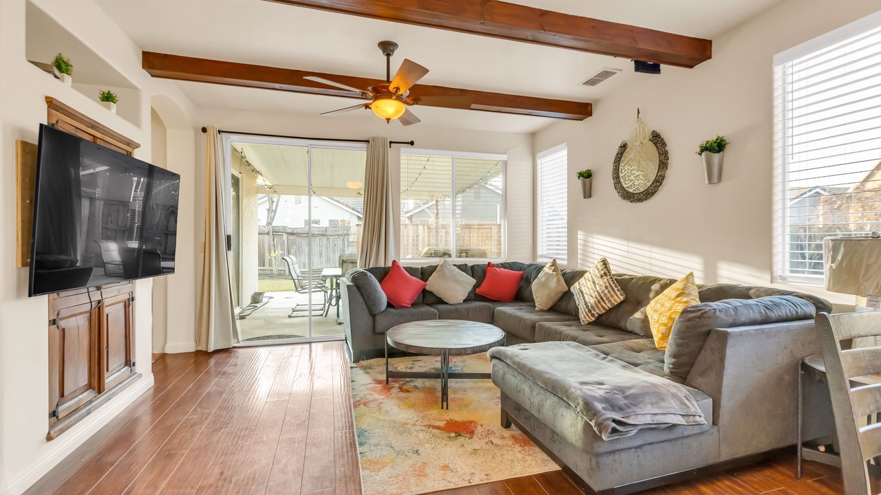 Photo of Livingroom in North Natomas