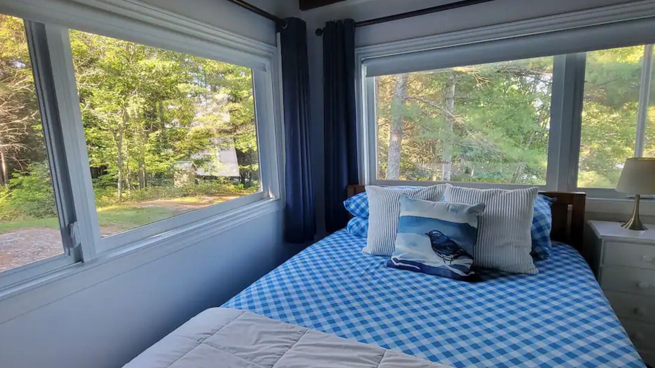 Photo of Bedroom in Algonquin Highlands