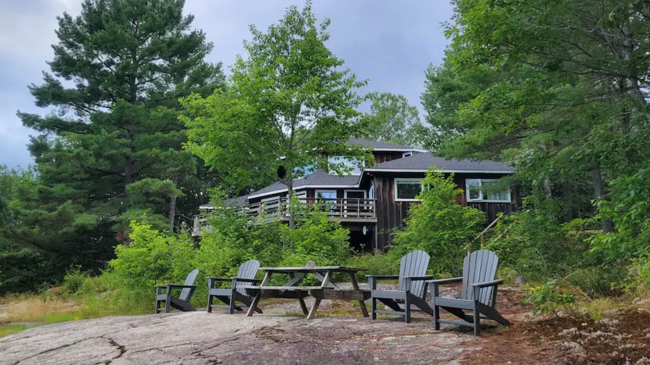 Photo of Outdoor in Algonquin Highlands
