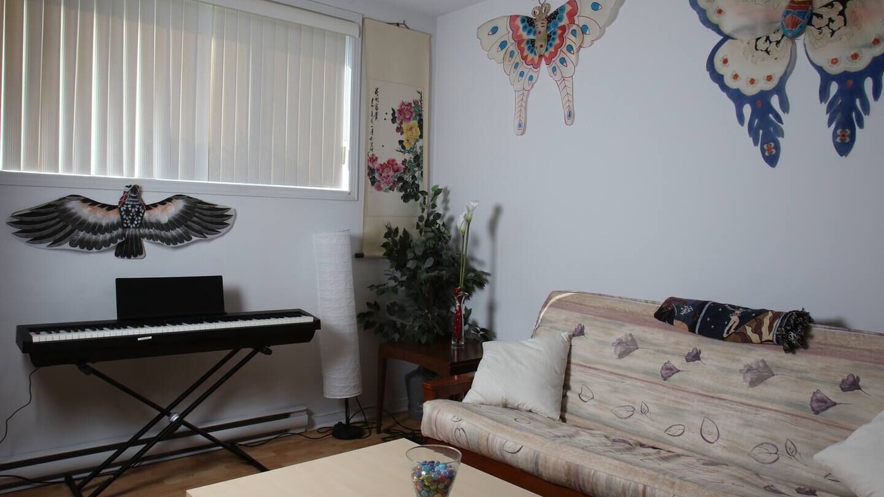Photo of Livingroom in Aylmer