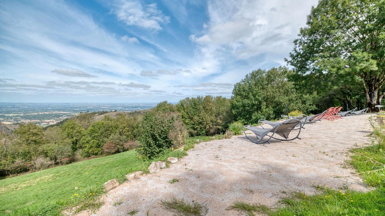 Photo of Patio Balcony in Dourgne