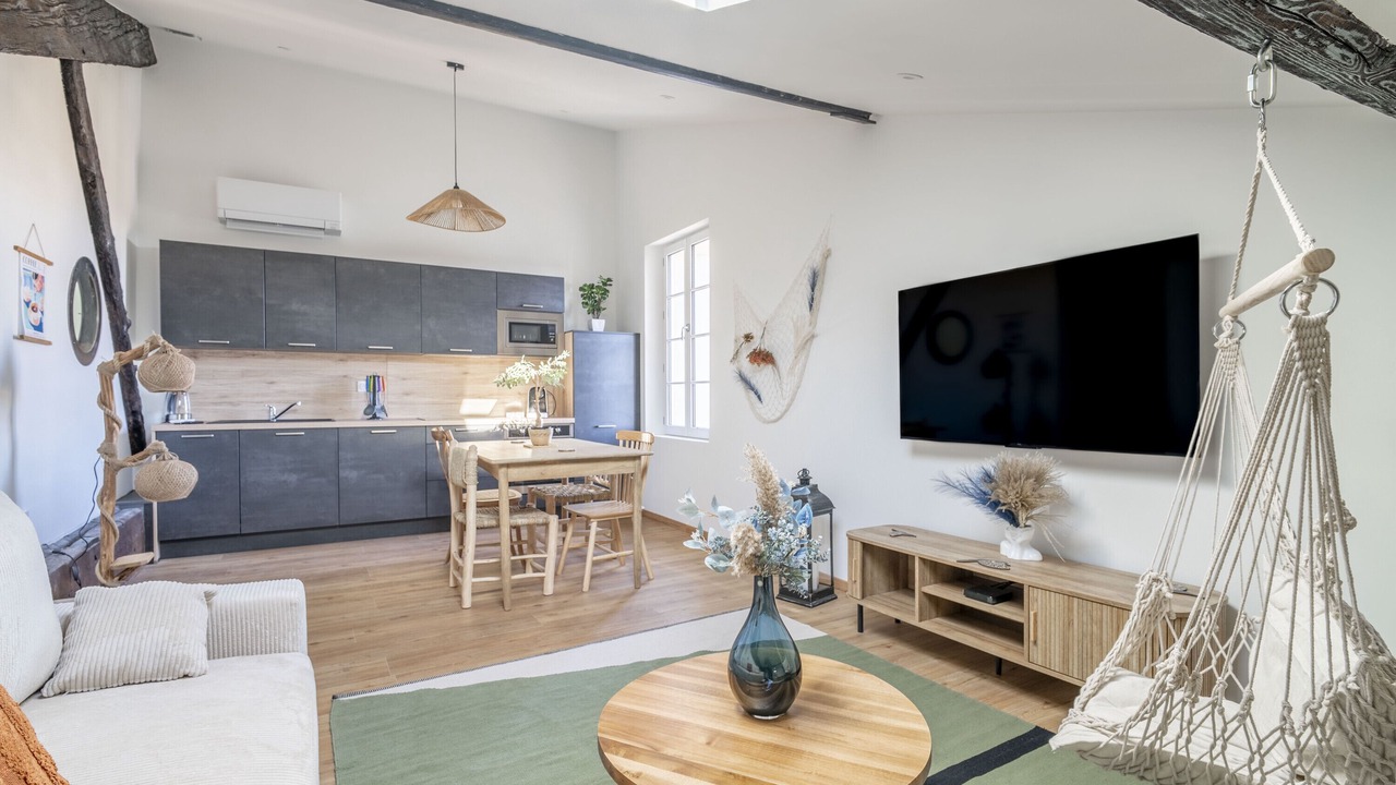 Photo of Livingroom in Le Somail