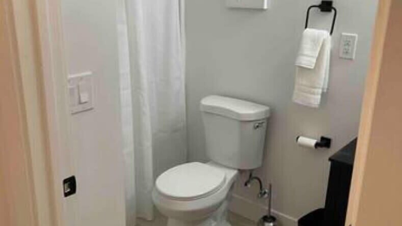 Photo of Bathroom in East Central