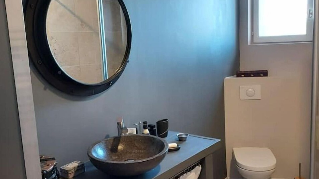 Photo of Bathroom in Toutenant
