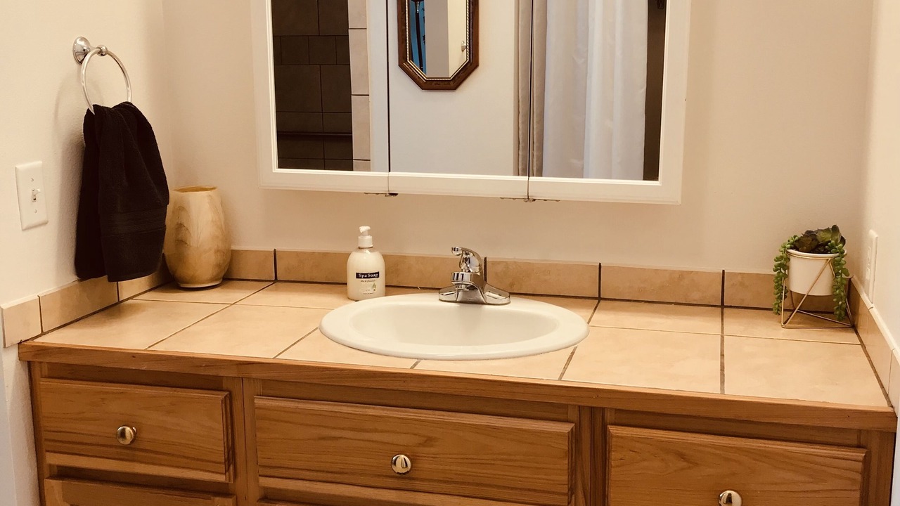 Photo of Bathroom in Craigmont