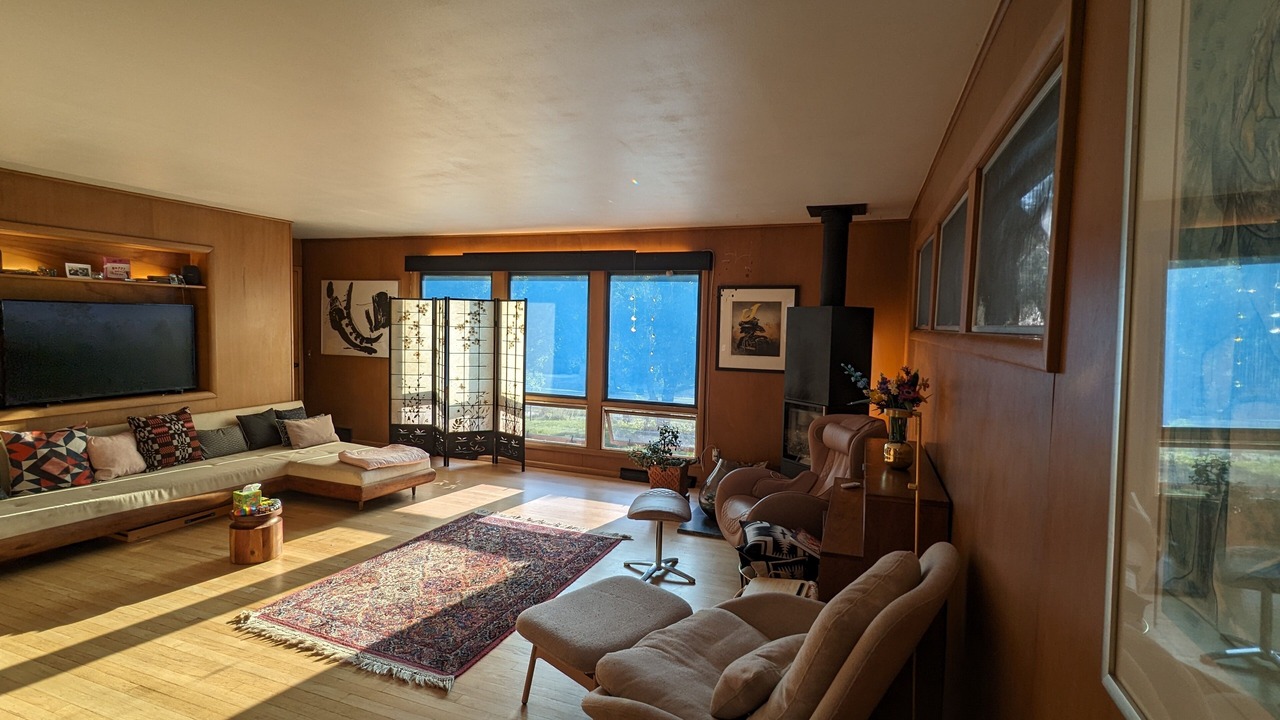 Photo of Livingroom in Monona