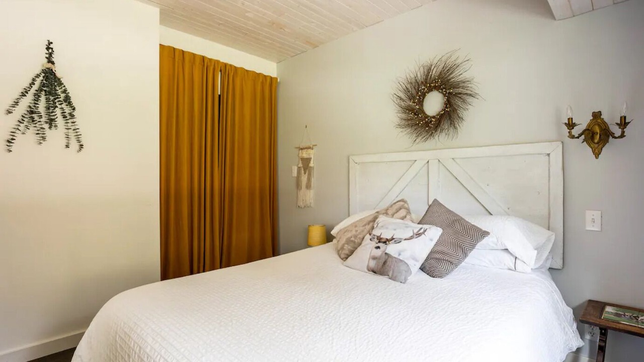 Photo of Bedroom in Hope